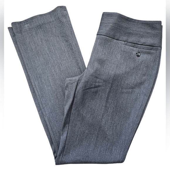 Maurices Women's gray work slacks, size 3/4R. - Picture 4 of 11